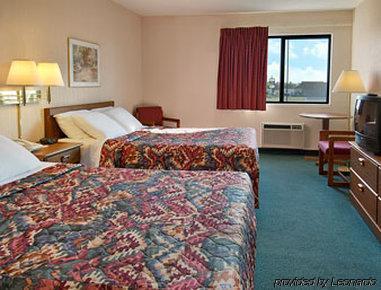 Days Inn By Wyndham Boonville Quarto foto